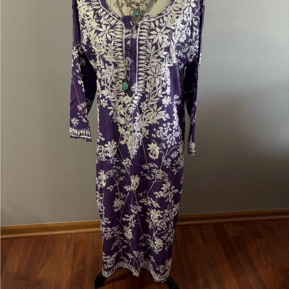 🌸Elegant Purple Floral Dress 23”Ptp Indian Couture. NWOT - Picture 3 of 3